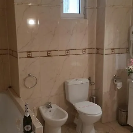 Lotos Ξενοδοχείο